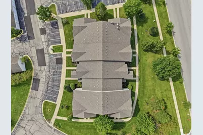 125 Silverstone Drive #125, Carpentersville, IL 60110 - Photo 22