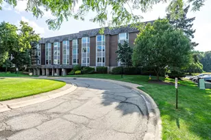 2600 Windsor Mall, Park Ridge, IL 60068 - Photo 22
