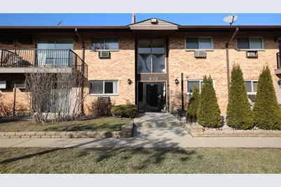 832 E Old Willow Road #103, Prospect Heights, IL 60070 - Photo 1
