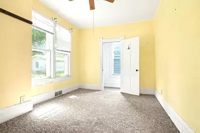 205 E Hickory Street, Fairbury, IL 61739 - Photo 14
