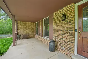 3202 Springbrook Rd, Crystal Lake, IL 60012 - Photo 2