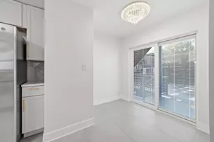 1934 W Race Ave, Chicago, IL 60622 - Photo 12