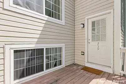 259 W Whispering Oaks Lane #259, Round Lake, IL 60073 - Photo 4