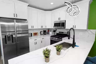 1358 S Fairfield Ave, Chicago, IL 60608 - Photo 8