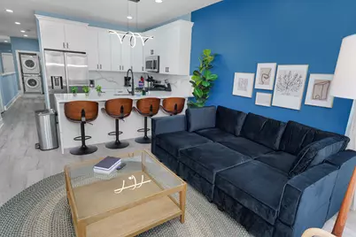 1358 S Fairfield Avenue #3, Chicago, IL 60608 - Photo 2