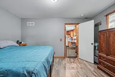 105 W High Street, White Heath, IL 61884 - Photo 22