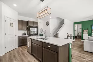 2040 Legacy Pointe Blvd, Plainfield, IL 60586 - Photo 10