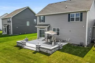 2040 Legacy Pointe Blvd, Plainfield, IL 60586 - Photo 30