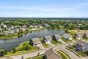 2040 Legacy Pointe Blvd, Plainfield, IL 60586 - Photo 32
