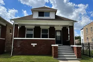 6134 S Campbell Ave, Chicago, IL 60629 - Photo 2