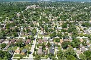 1952 Manchester Ave, Westchester, IL 60154 - Photo 4