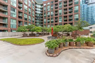 440 N McClurg Ct, Chicago, IL 60611 - Photo 20