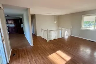 135 Oriole Rd, Matteson, IL 60443 - Photo 4