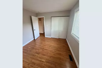 135 Oriole Road, Matteson, IL 60443 - Photo 16