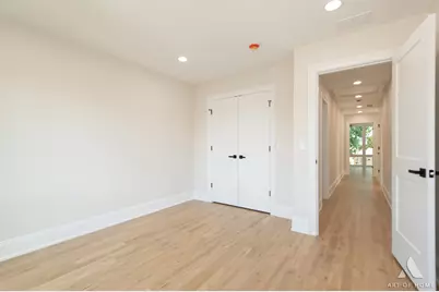 5814 S New England Avenue, Chicago, IL 60638 - Photo 34