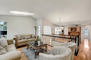 2316 Chasewood Dr, Downers Grove, IL 60515 - Photo 4