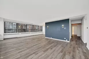 4180 N Marine Dr, Chicago, IL 60613 - Photo 4
