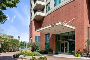 501 N Clinton St, Chicago, IL 60654 - Photo 2