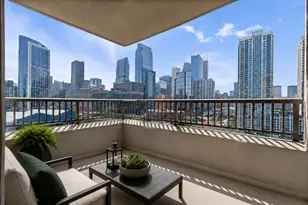 501 N Clinton St, Chicago, IL 60654 - Photo 8