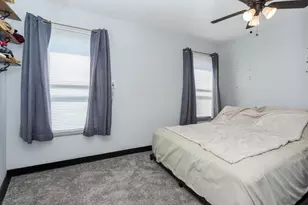 1340 13th St, Bloomington, IL 61704 - Photo 12