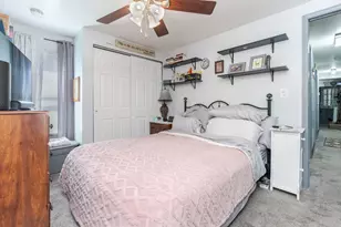 1340 13th St, Bloomington, IL 61704 - Photo 6
