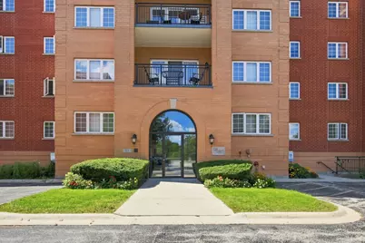 55 S Hale Street #207, Palatine, IL 60067 - Photo 2