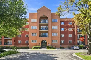 55 S Hale St, Palatine, IL 60067 - Photo 1