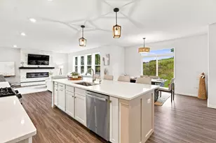1133 Brighton Cir, Crystal Lake, IL 60012 - Photo 12