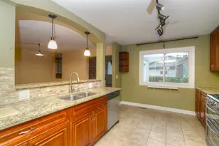 306 Colony Green Dr, Bloomingdale, IL 60108 - Photo 12