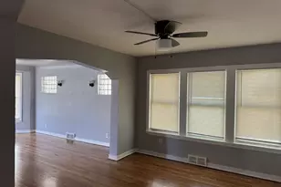11953 S State St, Chicago, IL 60628 - Photo 6