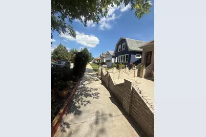 5117 N Kolmar Avenue, Chicago, IL 60630 - Photo 4
