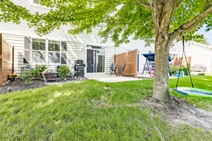 3167 Pearl St, Elgin, IL 60124 - Photo 20