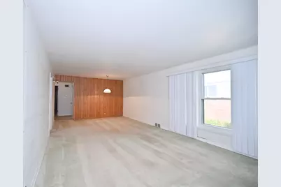 1704 S Washington Avenue, Park Ridge, IL 60068 - Photo 4