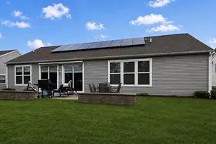 3799 Canton Cir, Mundelein, IL 60060 - Photo 2