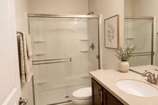 3799 Canton Cir, Mundelein, IL 60060 - Photo 10