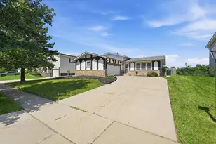 4250 188th St, Country Club Hills, IL 60478 - Photo 4