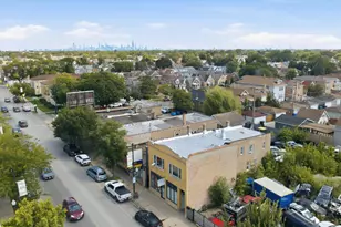 5817 W Diversey Ave, Chicago, IL 60639 - Photo 8