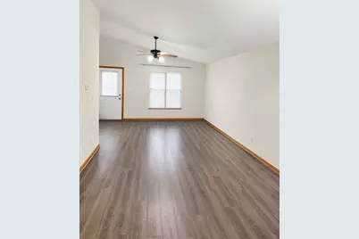 253 S Fulton Avenue, Bradley, IL 60915 - Photo 4