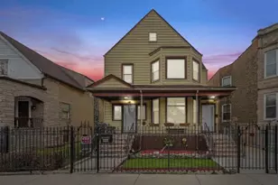 1936 N Tripp Ave, Chicago, IL 60639 - Photo 2