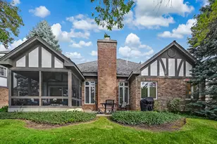 51 Chesterfield Ct, Burr Ridge, IL 60527 - Photo 30