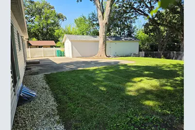 21 Crestview Terrace, Buffalo Grove, IL 60089 - Photo 30