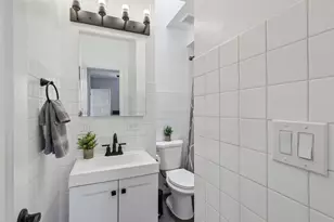 2202 N Clybourn Ave, Chicago, IL 60614 - Photo 18