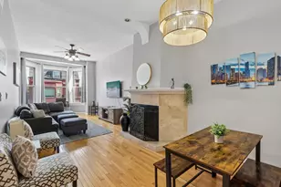 2202 N Clybourn Ave, Chicago, IL 60614 - Photo 2