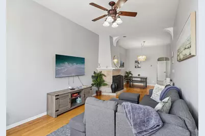 2202 N Clybourn Avenue #3, Chicago, IL 60614 - Photo 4
