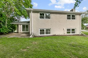 326 S Minerva Ave, Glenwood, IL 60425 - Photo 4