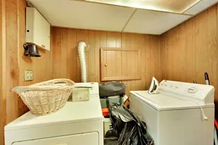 9537 S Indiana Ave, Chicago, IL 60649 - Photo 16