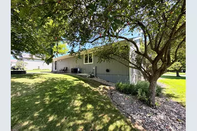1875 S Trainer Road, Rockford, IL 61108 - Photo 40
