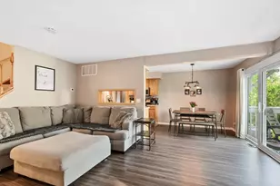 224 Foxhead Ct, Bolingbrook, IL 60440 - Photo 4