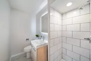 4945 N Neva Ave, Chicago, IL 60656 - Photo 14