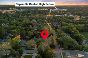 605 Thornwood Dr, Naperville, IL 60540 - Photo 46
